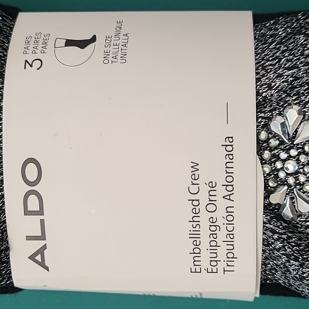 NWT Women's ALDO Black and Gray Embellished Crew Socks - 3 Pack - Picture 4 of 7